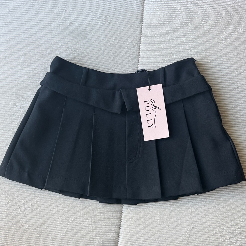 Oh Polly Black Pleated Mini Skirt with Tag
